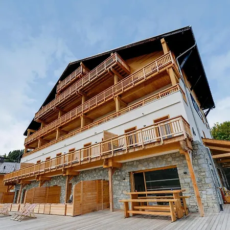 In With Mont-blanc Views
